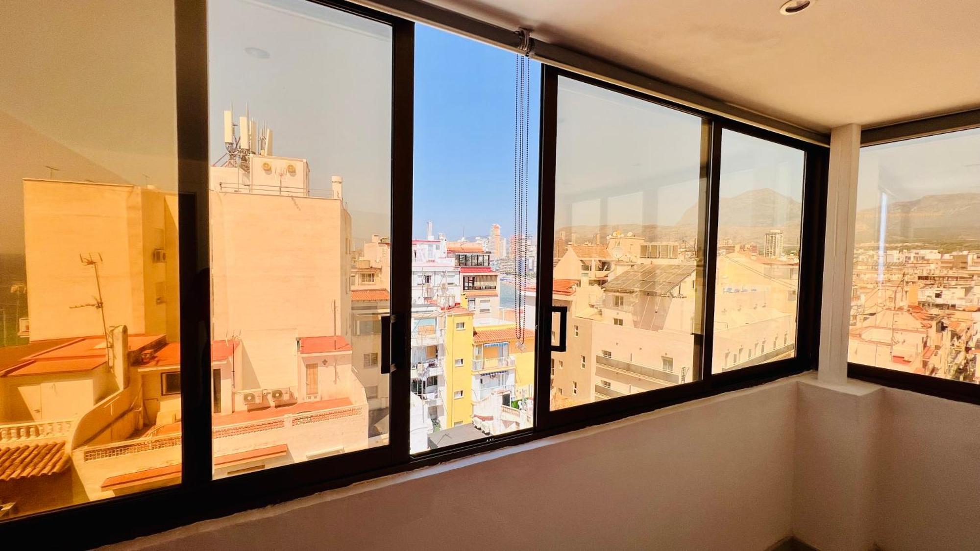 Ferienwohnung Atico Con Vistas En El Casco Antiguo De Benidorm Exterior foto